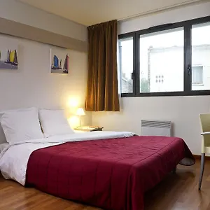 2* Aparthotel Adagio Access Centre